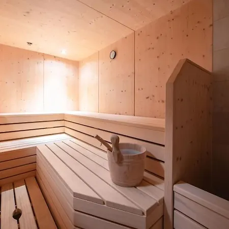 Stadtvilla Mit Sauna & Garten *