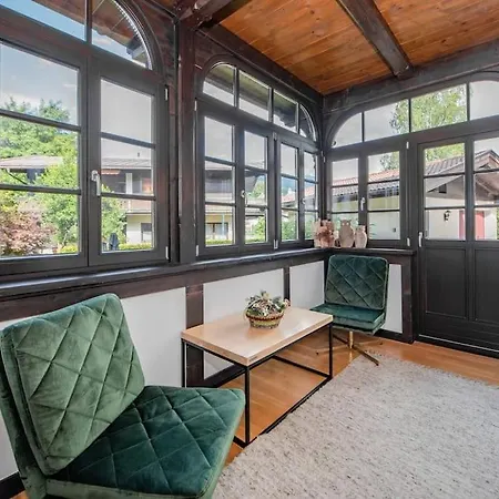 Stadtvilla Mit Sauna & Garten Apartment Kitzbuhel