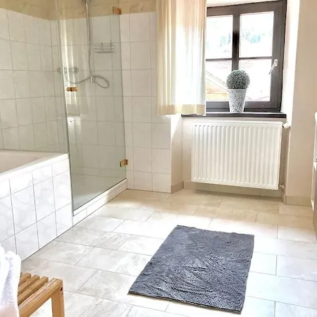 Stadtvilla Mit Sauna & Garten Kitzbuhel