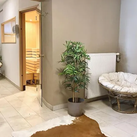 Stadtvilla Mit Sauna & Garten *