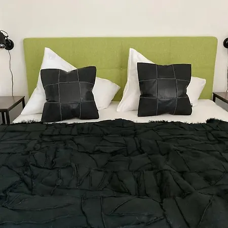Stadtvilla Mit Sauna & Garten 키츠부헬